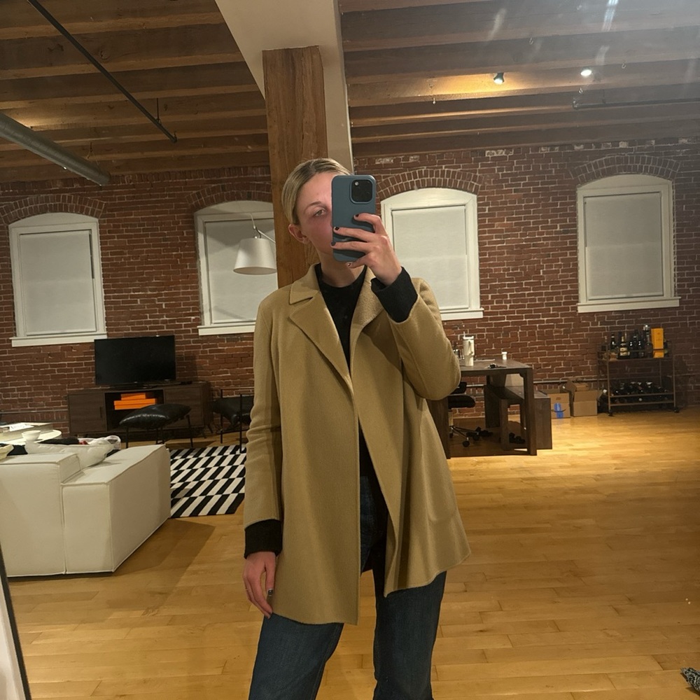 Theory coat